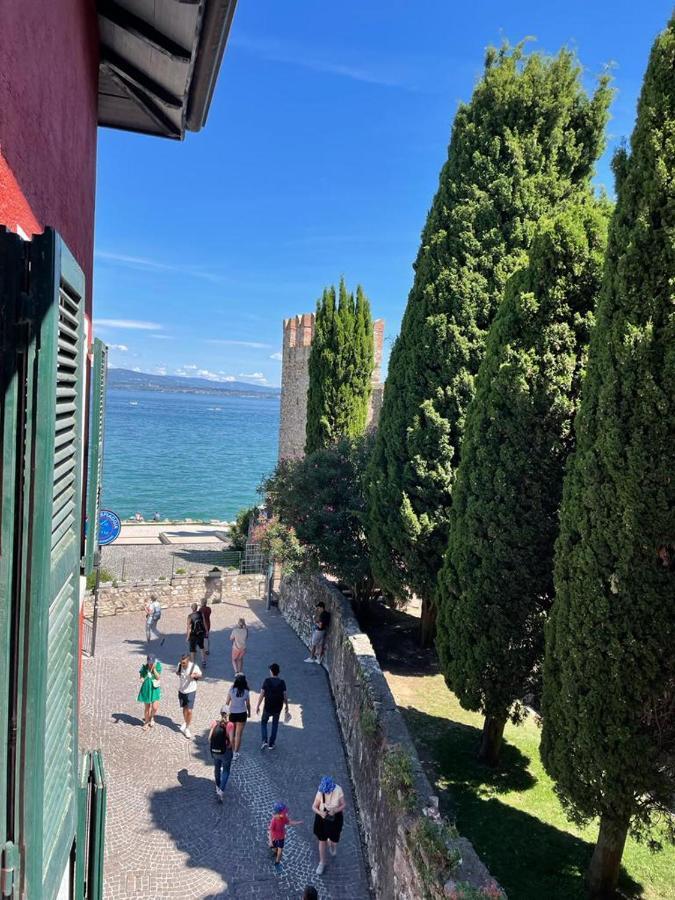 Prestige Sirmione Via Antiche Mura Exterior foto